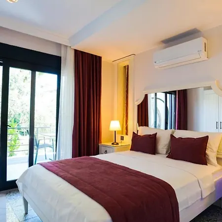 Hotel Cunda Rota Garden