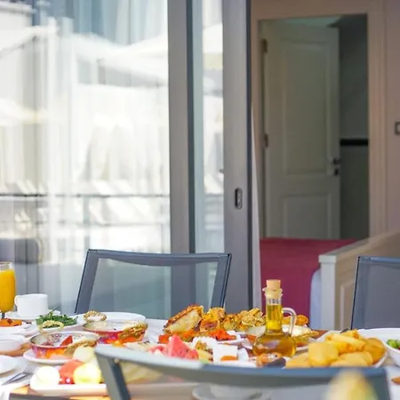 Cunda Garden Szálloda *