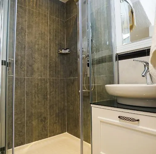 Cunda Garden מלון