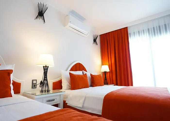 Cunda Garden מלון *